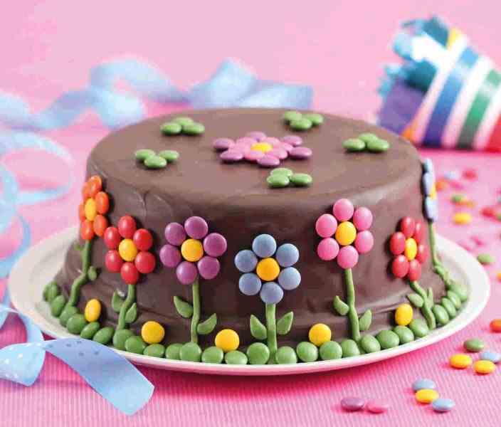 Creer Un Gateau Pour Un Anniversaire A Theme Recettes Gateau