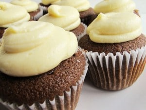 Petits gâteaux aux fromages et au chocolat